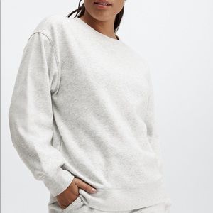 BRAND  NEW Fabletics Go To Crewneck Sweatshirt